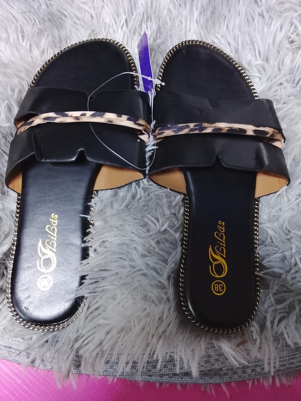 Flat sandals new