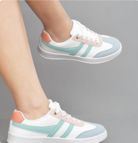Ladies casual